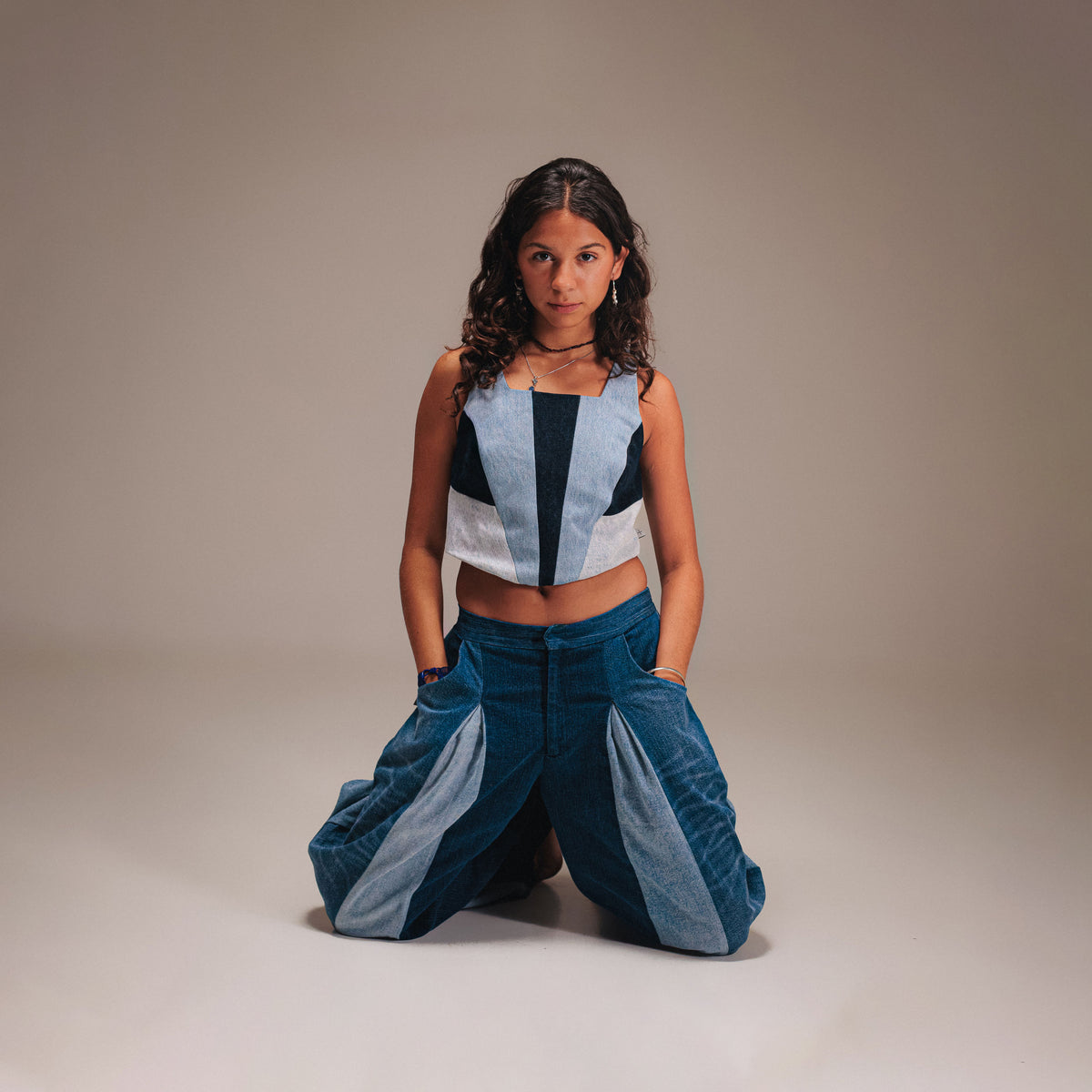 Corset - Vértice